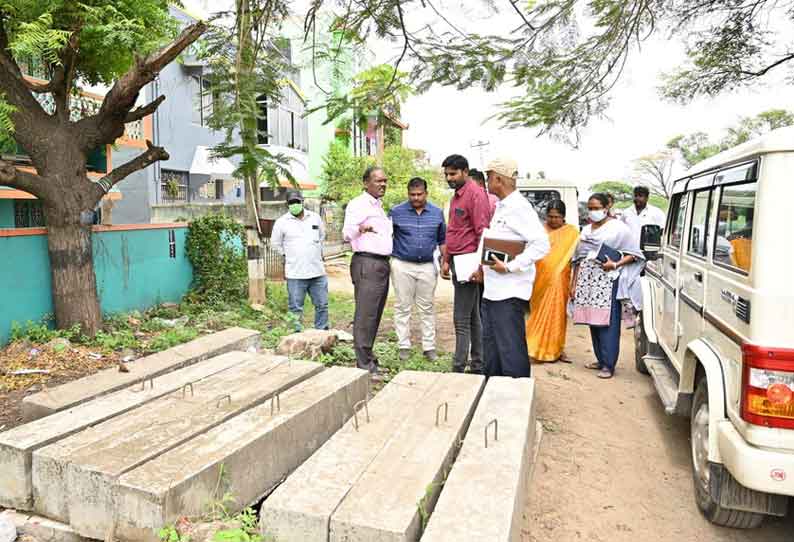 4 வழிச்சாலை அமைக்கும் பணியை கண்காணிப்பு பொறியாளர் ஆய்வு