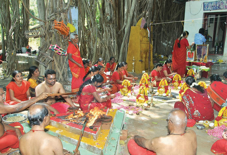 முக்கடல் அணையில் மழை வேண்டி சிறப்பு பூஜை