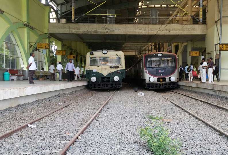 பராமரிப்பு பணி காரணமாக சென்னை கடற்கரை-வேளச்சேரி மின்சார ரெயில்கள் ரத்து