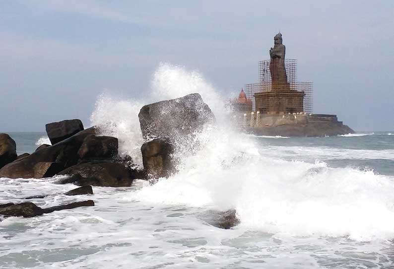 கன்னியாகுமரியில் கடல் சீற்றம் விவேகானந்தர் மண்டபத்துக்கு படகு போக்குவரத்து நிறுத்தம்