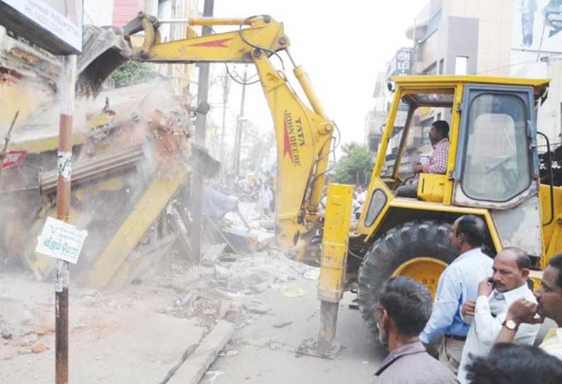 சாந்தநாத கோவிலுக்கு செல்லும் சாலையில் உள்ள ஆக்கிரமிப்புகள் அகற்றம்