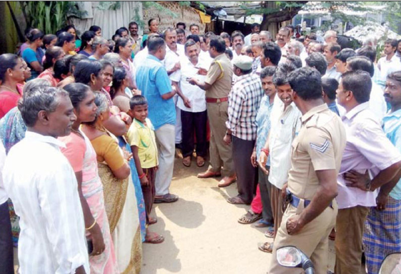 கணபதி பகுதியில் மதுக்கடை அமைக்க எதிர்ப்பு தெரிவித்து பொதுமக்கள் ஆர்ப்பாட்டம்