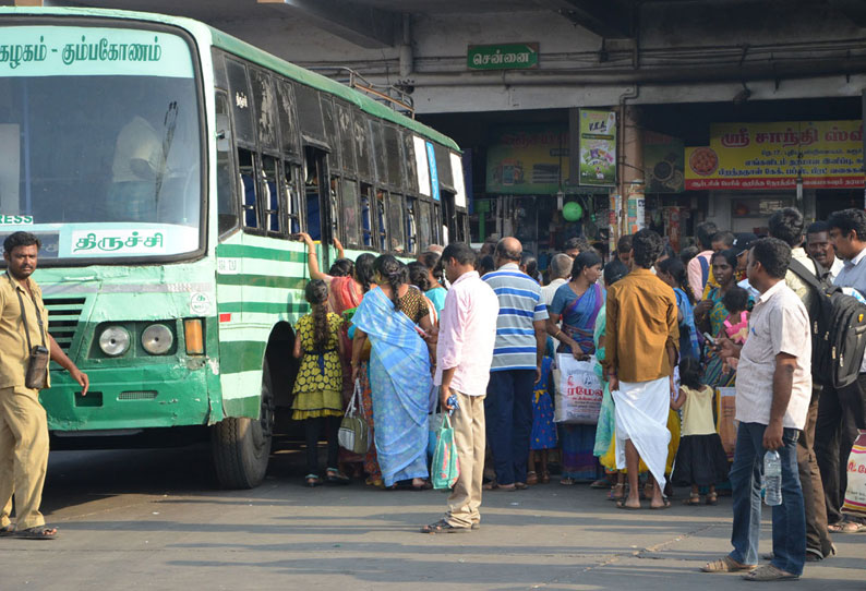 கரூரில் பஸ்கள் வழக்கம் போல் ஓடின