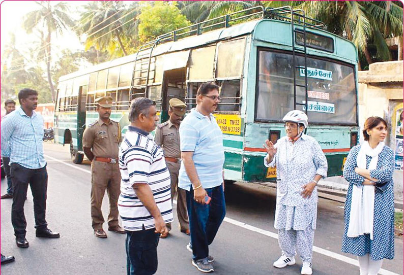 ரோட்டில் பஸ்களை நிறுத்தி சுத்தம் செய்யக்கூடாது, கவர்னர் கிரண்பெடி எச்சரிக்கை