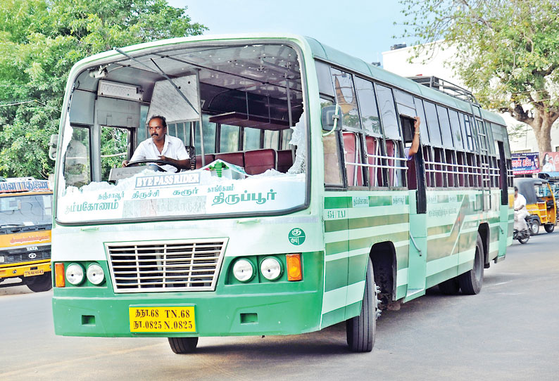 கும்பகோணம் பகுதியில் 7 அரசு பஸ்களின் கண்ணாடி உடைப்பு 2 டிரைவர்கள் காயம்