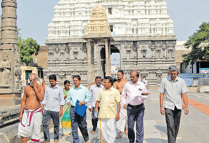 காஞ்சீபுரம் கோவில்களில் இந்து சமய அறநிலையத்துறை ஆணையர் ஆய்வு