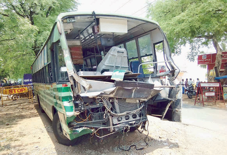 காரிமங்கலம் அருகே அரசு பஸ்- லாரி மோதல்; 34 பேர் காயம்