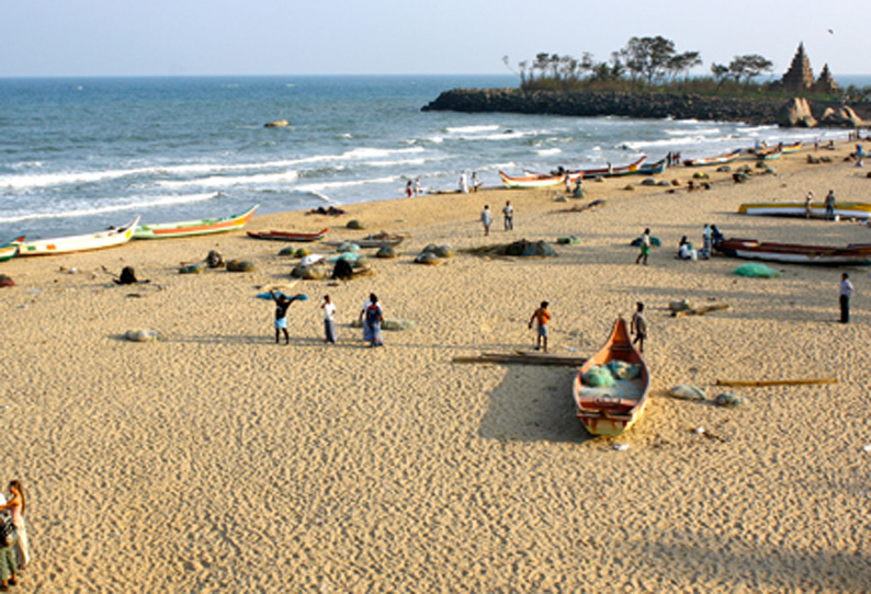 Tourists have to make a good way to go to Mamallapuram beach | மாமல்லபுரம்  கடற்கரைக்கு செல்ல போதிய வழி ஏற்படுத்தி தர வேண்டும் சுற்றுலா பயணிகள் கோரிக்கை