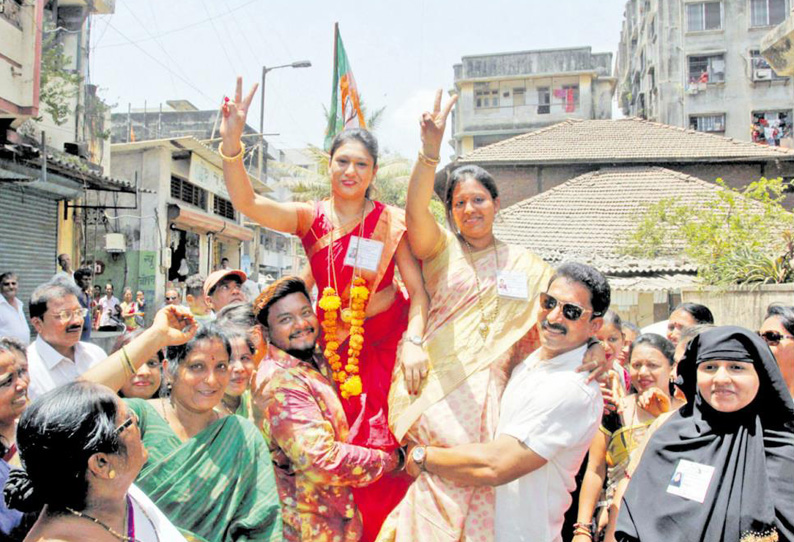 3 மாநகராட்சி தேர்தல் முடிவு பன்வெலில் பா.ஜனதா அமோக வெற்றி