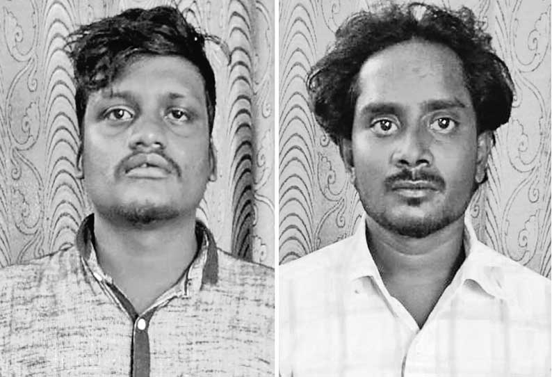 ஜாமீனில் வெளிவந்த பிரபல ரவுடி உள்பட 2 பேர் கைது பட்டாக்கத்தியுடன் சுற்றித்திரிந்தபோது சிக்கினர்