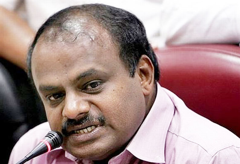 விவசாய கடன்களை தள்ளுபடி செய்வதில் மத்திய–மாநில அரசுகளுக்கு அக்கறை இல்லை