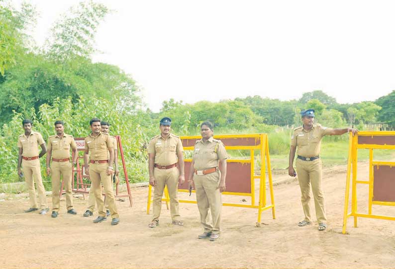 ஓ.என்.ஜி.சி. வெளியேற வலியுறுத்தி கடையடைப்பு: அரசியல் கட்சி தலைவர்கள் இன்று கதிராமங்கலம் வருகை