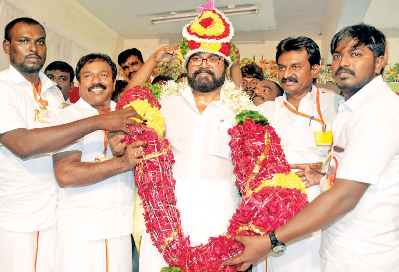 ரஜினி, கமல் பற்றி பேசினால் சர்ச்சையாகிறது சரத்குமார் வேதனை