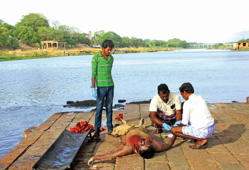 நெல்லை கொக்கிரகுளம் தாமிரபரணி ஆற்றில் மூழ்கி மருந்து விற்பனை பிரதிநிதி சாவு