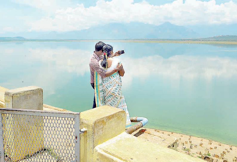 நீர்ப்பிடிப்பு பகுதிகளில் மழை: வைகை அணை நீர்மட்டம் 33 அடியாக உயர்வு