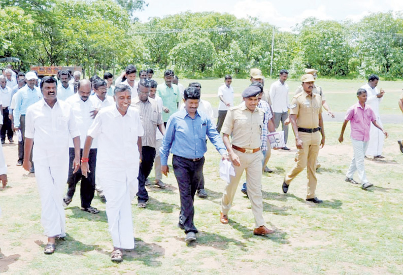 ரூ.276 கோடியில் தும்பலஅள்ளி அணைக்கு தண்ணீர் கொண்டு வர திட்டஅறிக்கை தயார் அமைச்சர் பேட்டி