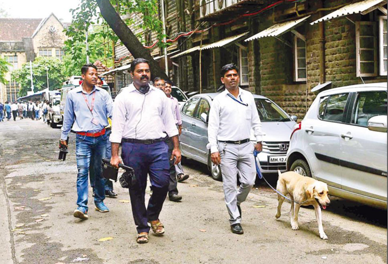 ஐகோர்ட்டிற்கு வெடிகுண்டு மிரட்டல் போலீஸ் சோதனையால் பரபரப்பு