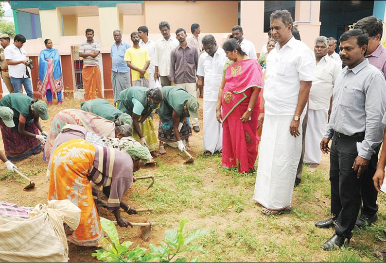 கோவை அருகே சுகாதார பணிகளை அமைச்சர் எஸ்.பி.வேலுமணி பார்வையிட்டார்