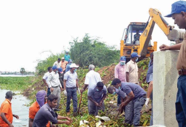 2018-ம் ஆண்டுக்குள் ஆளில்லா ரெயில்வே கேட் இல்லாத நிலை உருவாக்கப்படும்