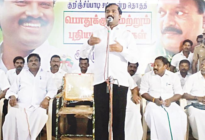 மக்களின் பிரச்சினைக்காக போராடாத நடிகர்கள் முதல்-அமைச்சர் பதவிக்கு ஆசைப்படுகிறார்கள்