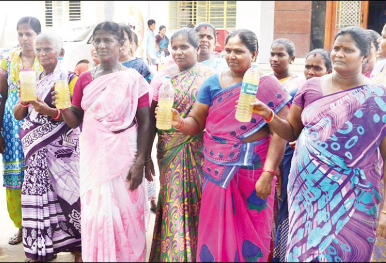 விழுப்புரத்தில் குடிநீருடன் கழிவு நீர் கலந்து வருவதால் துர்நாற்றம் நடவடிக்கை எடுக்க பொது மக்கள் கோரிக்கை