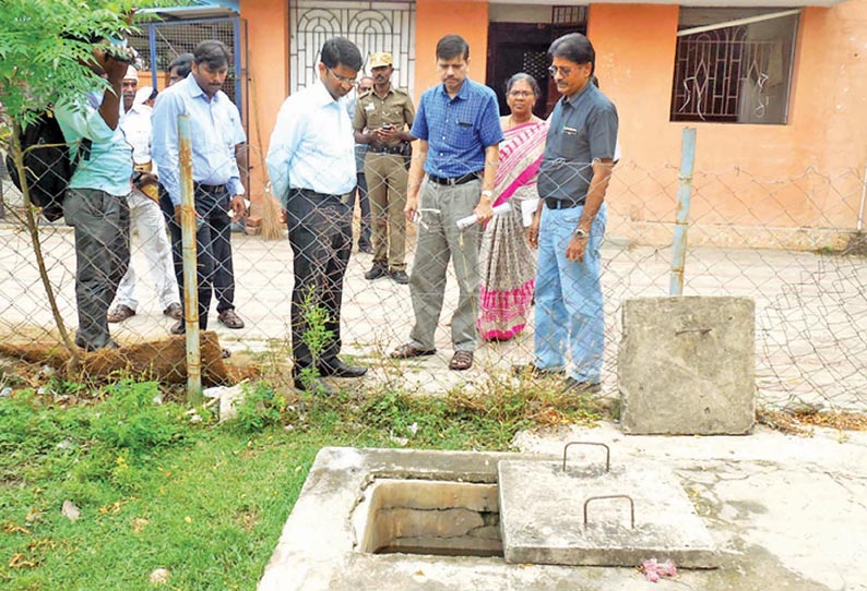 திருச்செந்தூர் அரசு ஆஸ்பத்திரியில் அரசு முதன்மை செயலாளர் ஆய்வு