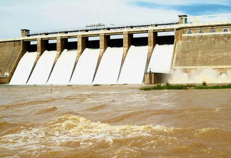 வைகை அணையில் இருந்து திறக்கப்படும் தண்ணீரின் அளவு குறைப்பு