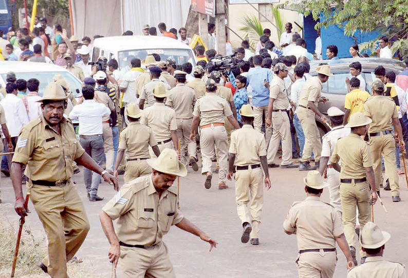 குருபா இனத்தை எஸ்.டி. பட்டியலில் சேர்க்ககோரி சுவர்ண சவுதா முற்றுகை