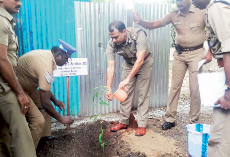 விளாத்திகுளம், கோவில்பட்டியில் போலீஸ் டி.ஐ.ஜி. கபில்குமார் சரத்கர் ஆய்வு