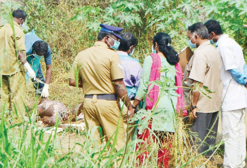 சேலத்தில் முதியவரை கொன்ற மகள், நண்பருடன் கைது உடலை தோண்டி எடுத்து போலீசார் விசாரணை