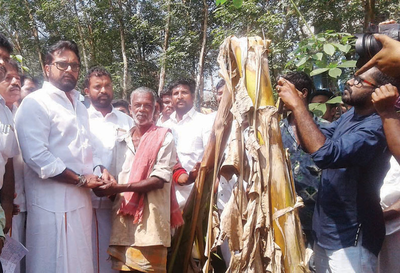 குமரி மாவட்டத்தில் ஒகி புயலால் உயிரிழந்தவர்களின் குடும்பங்களுக்கு பாரபட்சமின்றி நிவாரணம் வழங்க வேண்டும்