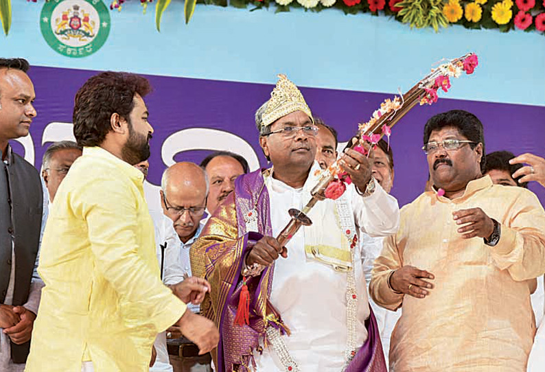 சட்டம்–ஒழுங்கை சீர்குலைக்க பா.ஜனதா திட்டம் சித்தராமையா பேட்டி