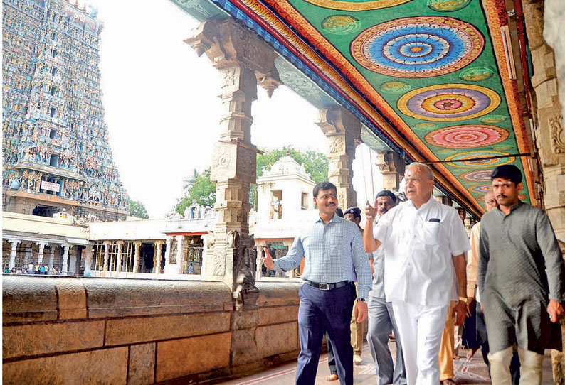 மதுரை மீனாட்சி அம்மன் கோவிலில் கவர்னர் பன்வாரிலால் புரோகித் சாமி தரிசனம்