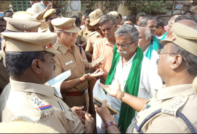 ‘பிரதமர் மோடி எங்களது கோரிக்கைகளை கேட்க வேண்டும்’ சிதம்பரம் நடராஜரிடம் பூஜை செய்ய திரண்டு வந்த விவசாயிகள்