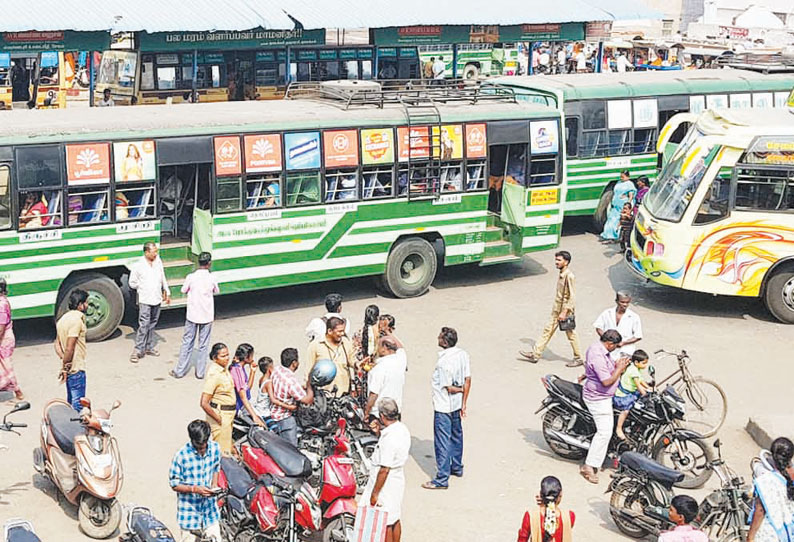 மாவட்டத்தில், 3-வது நாளாக போக்குவரத்து கழக தொழிலாளர்கள் வேலைநிறுத்தம்