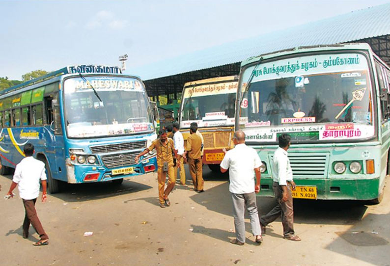 போக்குவரத்து ஊழியர்கள் வேலை நிறுத்தம்: தற்காலிக டிரைவர்கள் இயக்கும் பஸ்சில் ஏற பயணிகள் அச்சம்