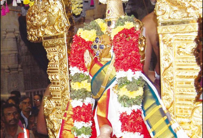 ஸ்ரீரங்கம் ரெங்கநாதர் கோவிலில் நம்மாழ்வார் மோட்சம் ஏராளமான பக்தர்கள் வழிபாடு